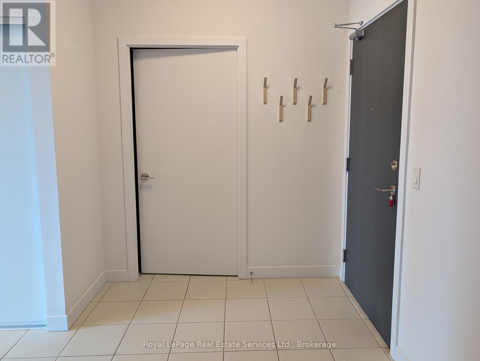 213 - 8 Trent Avenue, Toronto, Ontario  M4C 0A6 - Photo 23 - E12467297