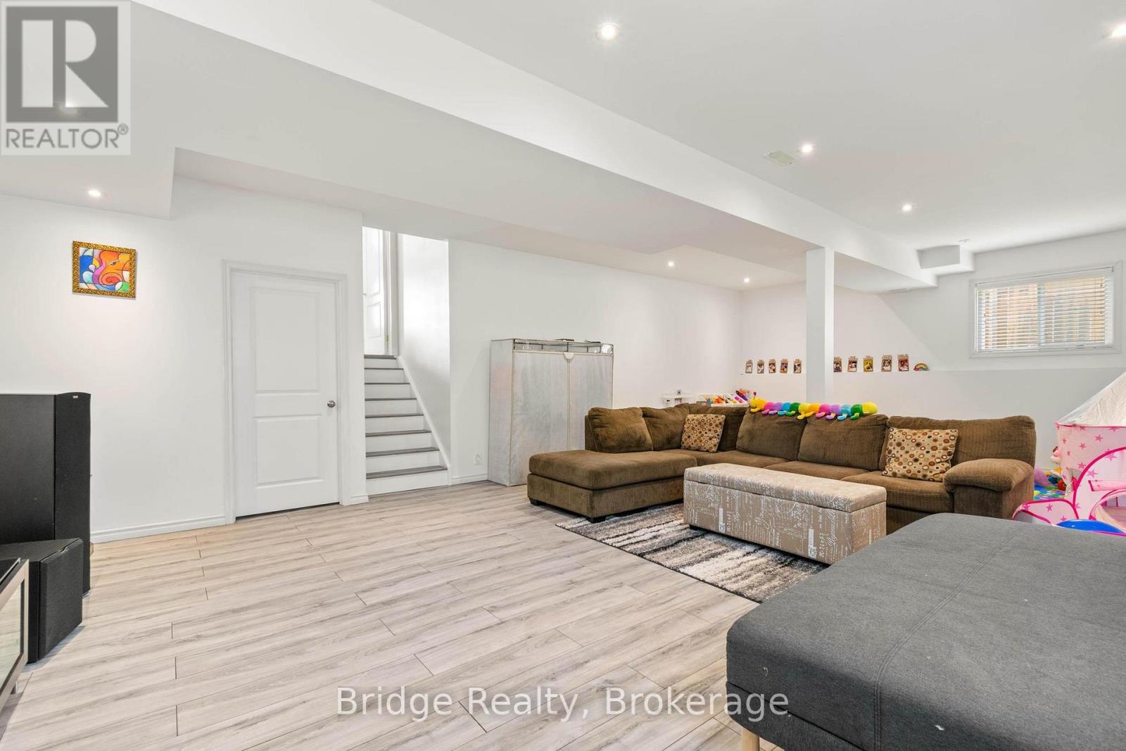 451 Fairway Road, Woodstock, Ontario  N4T 0E1 - Photo 24 - X12467295