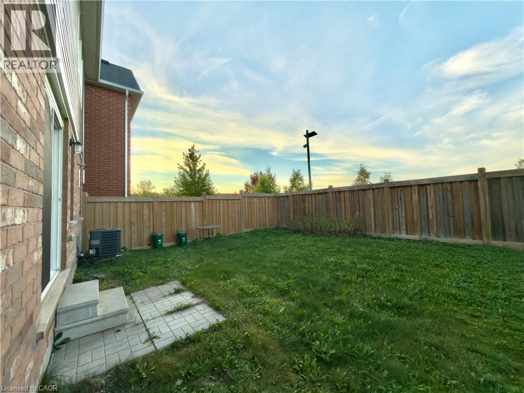 386 Grovehill Crescent Unit# Main Floor, Kitchener, Ontario  N2R 0L5 - Photo 18 - 40779119