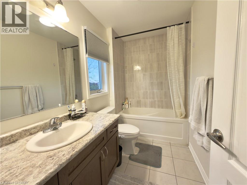 386 Grovehill Crescent Unit# Main Floor, Kitchener, Ontario  N2R 0L5 - Photo 16 - 40779119