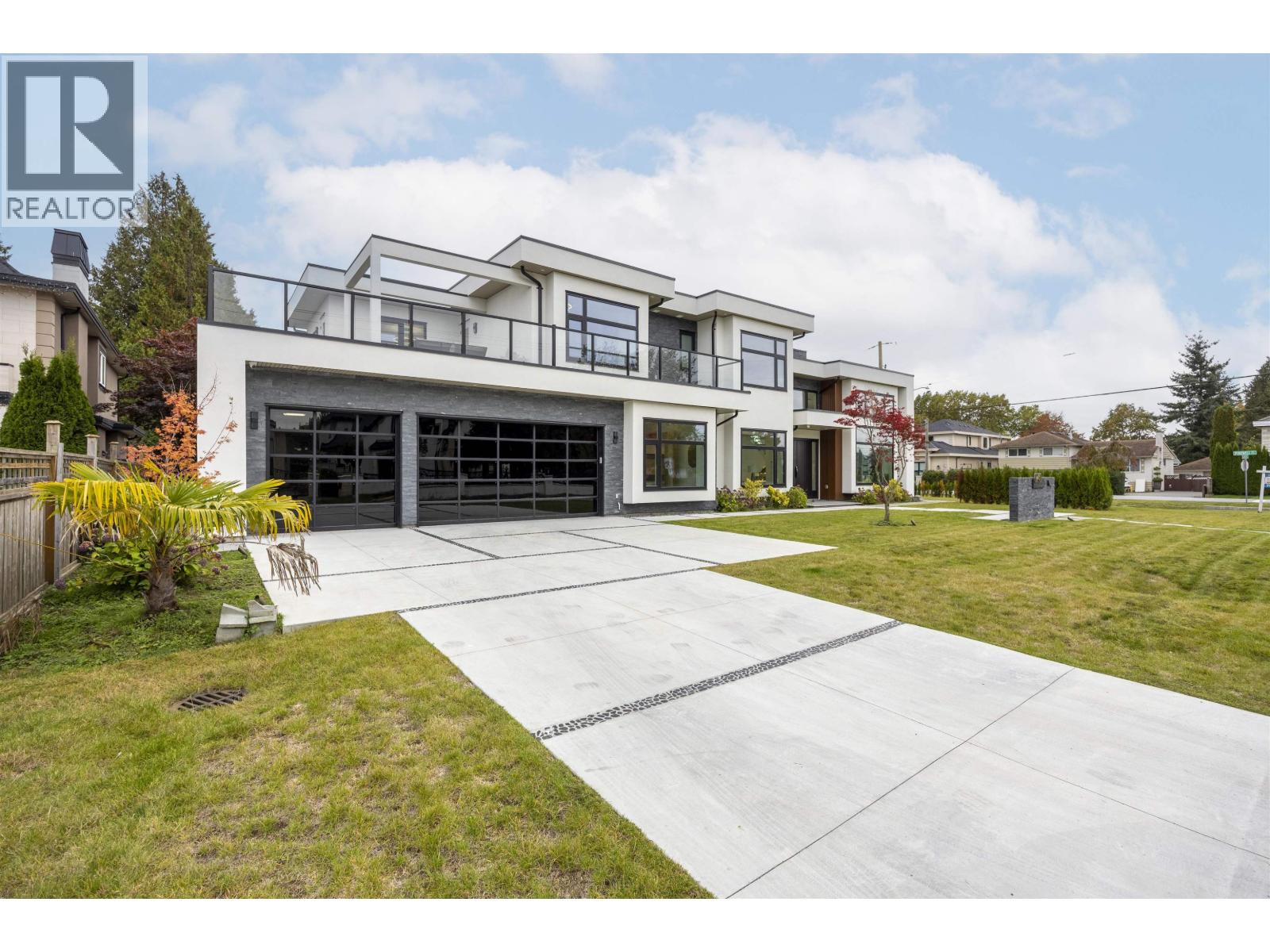 9240 Saunders Road, Richmond, British Columbia  V7A 2B1 - Photo 2 - R3058801