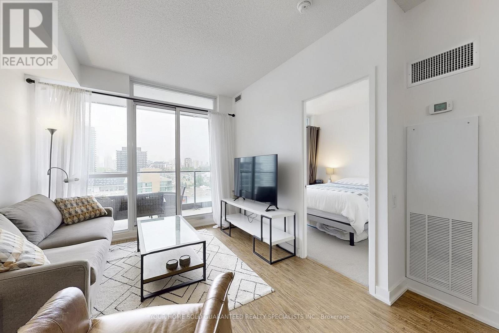 1907 - 33 Singer Court, Toronto, Ontario  M2K 0B4 - Photo 6 - C12467303