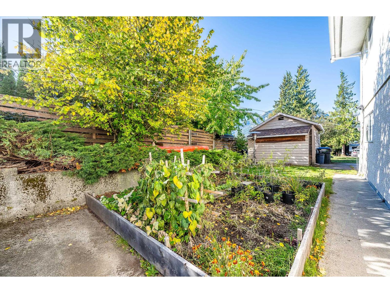 2332 Argyle Crescent, Squamish, British Columbia  V0N 1T0 - Photo 13 - R3058521