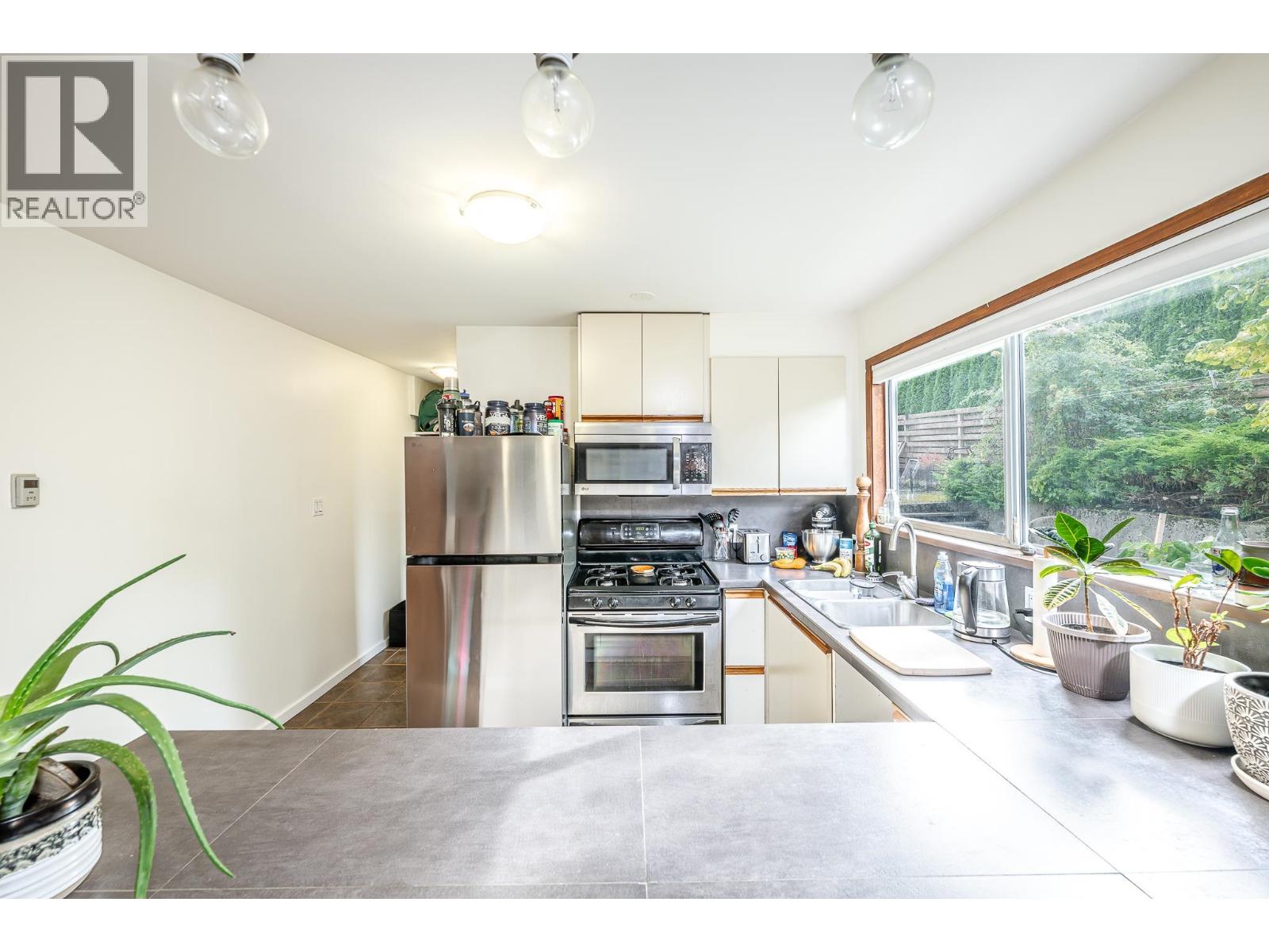 2332 Argyle Crescent, Squamish, British Columbia  V0N 1T0 - Photo 38 - R3058521