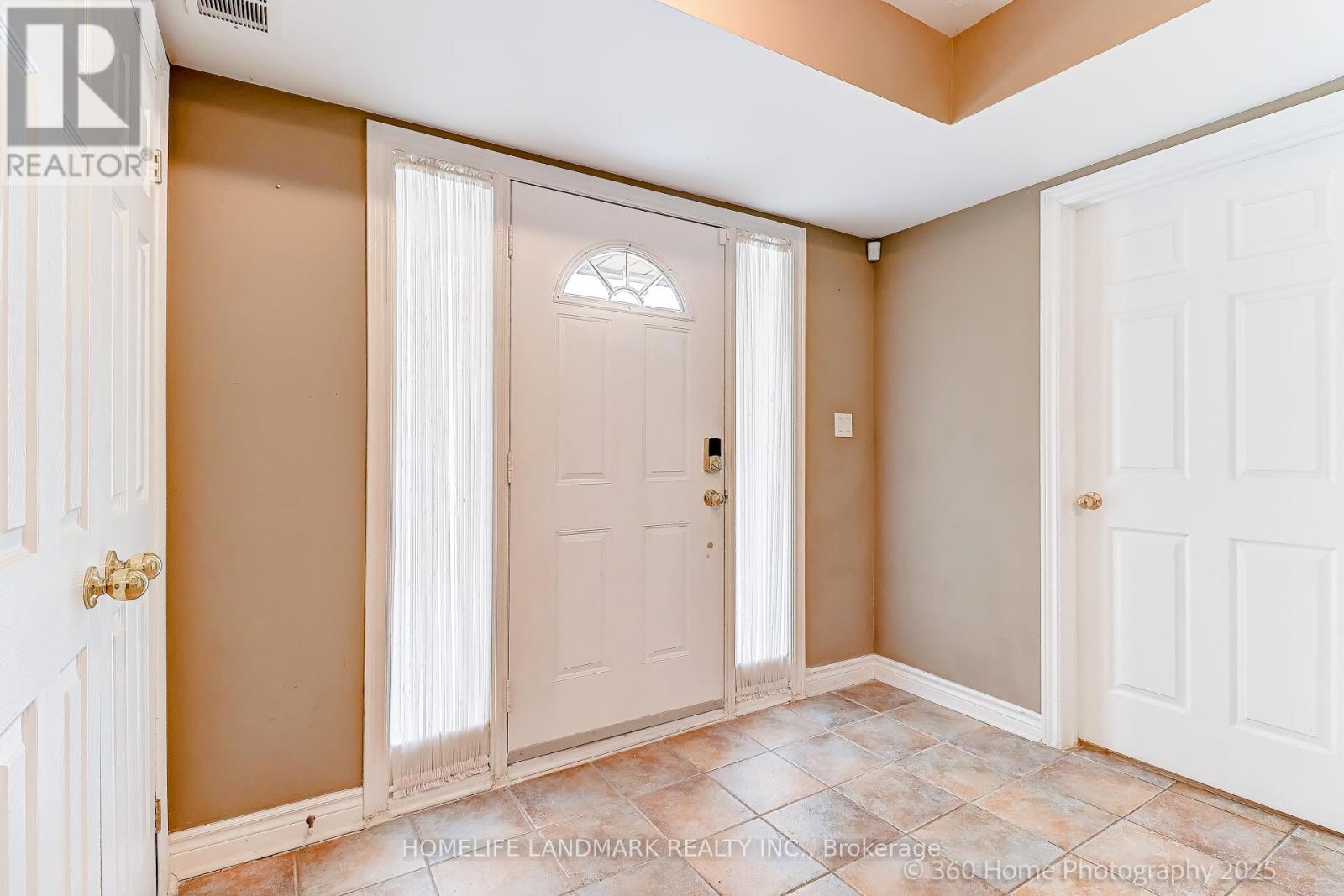 189 Leitchcroft Crescent, Markham, Ontario  L3T 7T5 - Photo 30 - N12467306