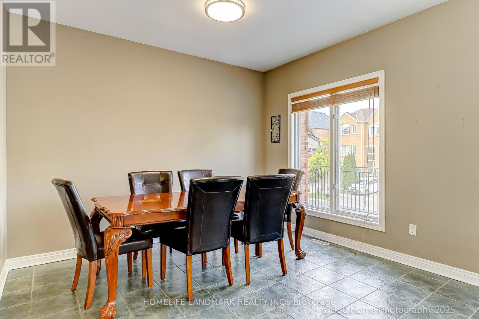 189 Leitchcroft Crescent, Markham, Ontario  L3T 7T5 - Photo 7 - N12467306