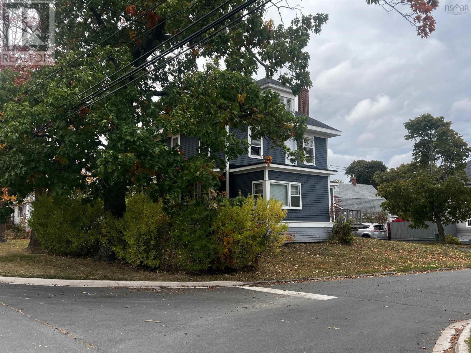 18 Claremont Avenue, Stellarton, Nova Scotia  B0K 1S0 - Photo 6 - 202526019