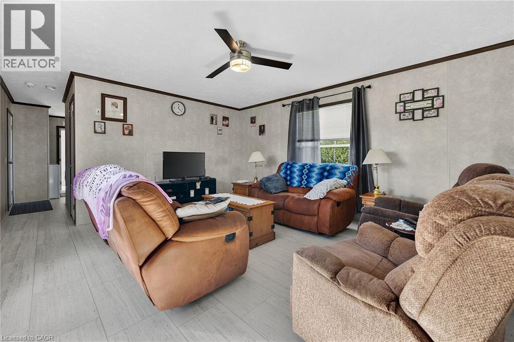 162 Young Road, Dunnville, Ontario  N1A 2W7 - Photo 8 - 40779875
