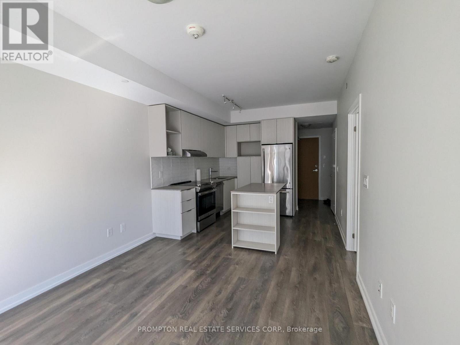 802 - 2520 Eglinton Avenue W, Mississauga, Ontario  L5M 0Y4 - Photo 18 - W12467293