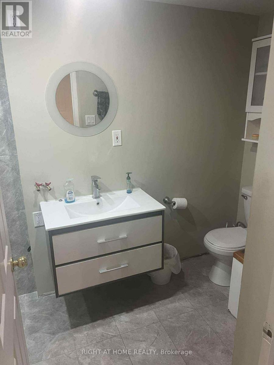5409 Derry Road W, Milton, Ontario  L9T 2X6 - Photo 7 - W12467296