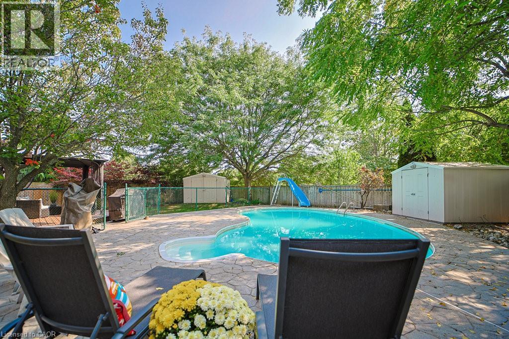 47 Blackfriar Lane, Brantford, Ontario  N3R 7M2 - Photo 2 - 40769078