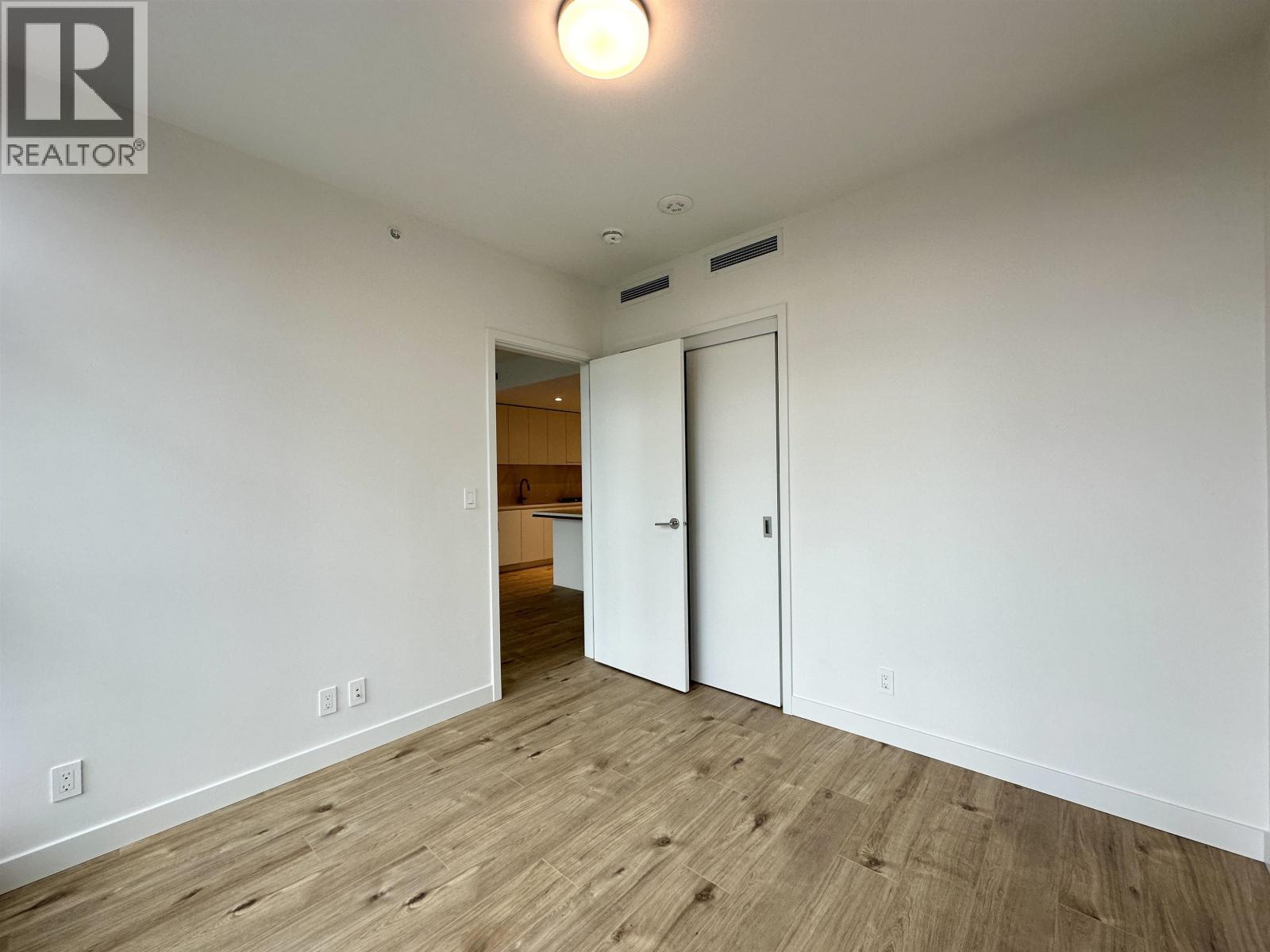 803 720 Farrow Street, Coquitlam, British Columbia  V3J 0P3 - Photo 11 - R3059448