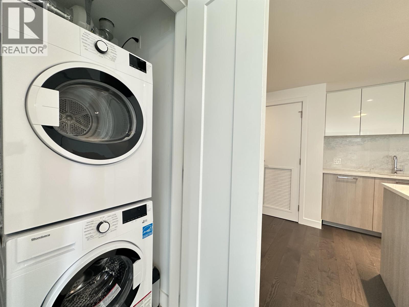 702 3331 No. 3 Road, Richmond, British Columbia  V6X 2B6 - Photo 10 - R3059449