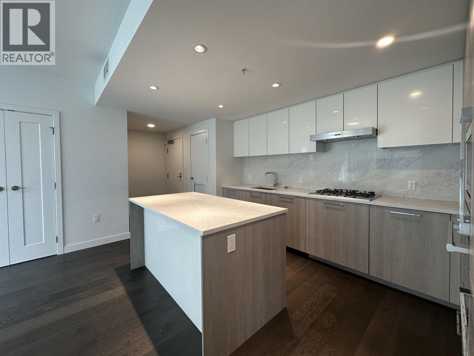 702 3331 No. 3 Road, Richmond, British Columbia  V6X 2B6 - Photo 3 - R3059449