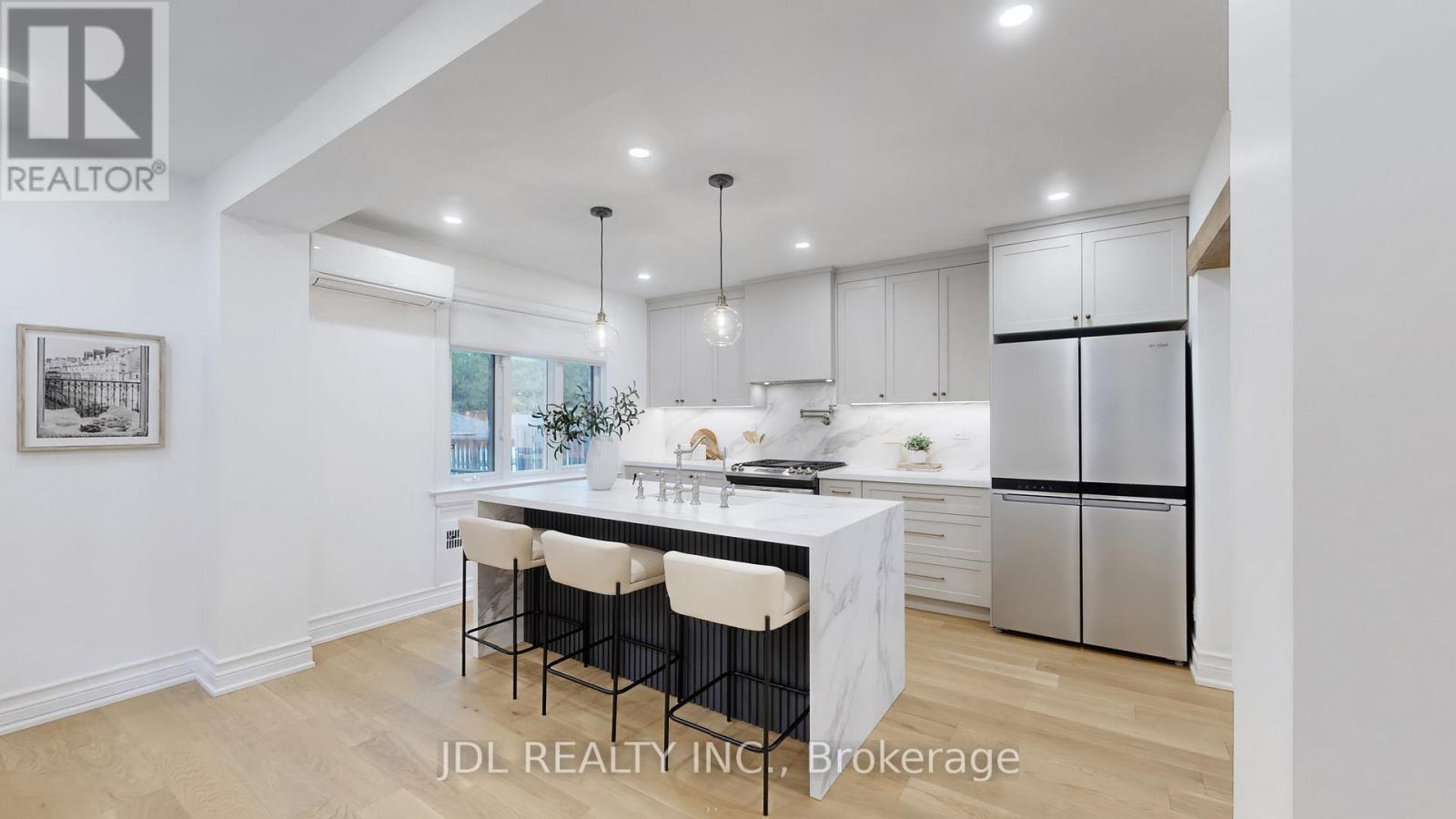 280 Fairlawn Avenue, Toronto, Ontario  M5M 1T1 - Photo 12 - C12467307