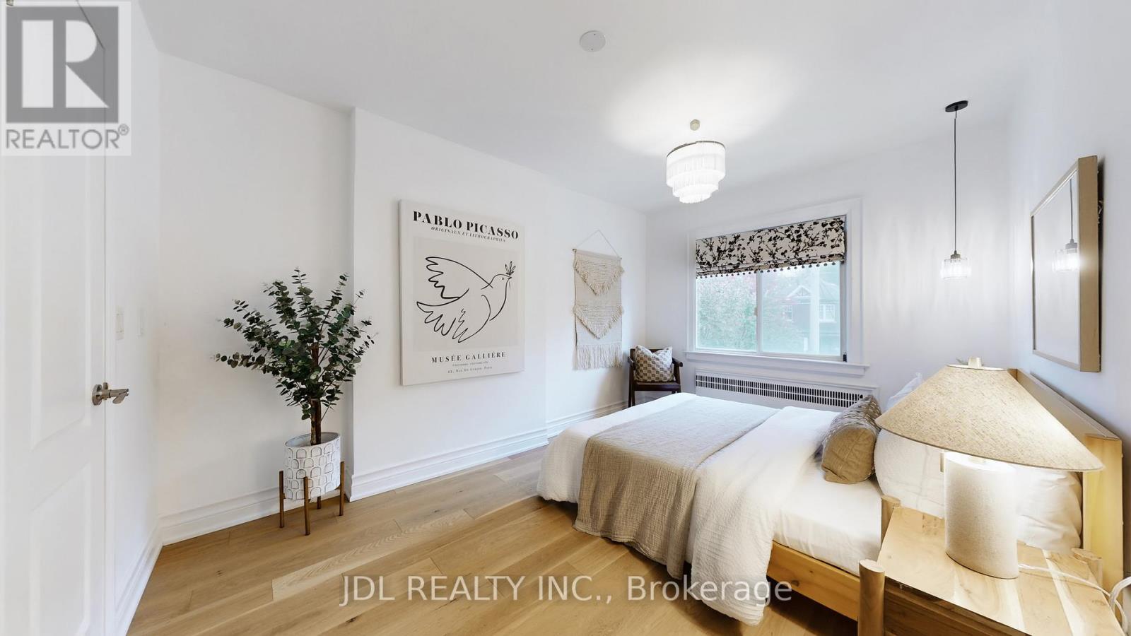 280 Fairlawn Avenue, Toronto, Ontario  M5M 1T1 - Photo 18 - C12467307