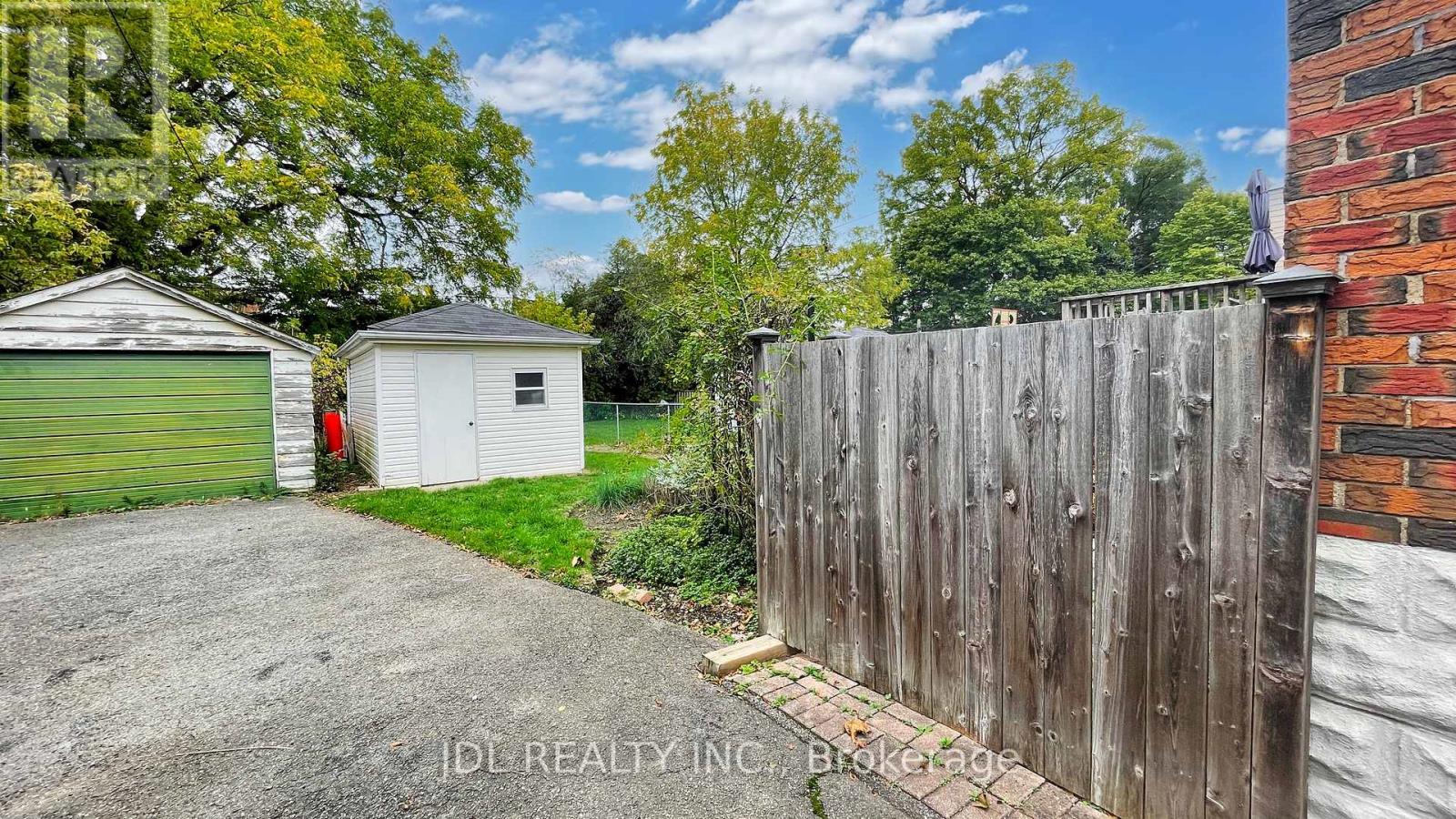 280 Fairlawn Avenue, Toronto, Ontario  M5M 1T1 - Photo 31 - C12467307
