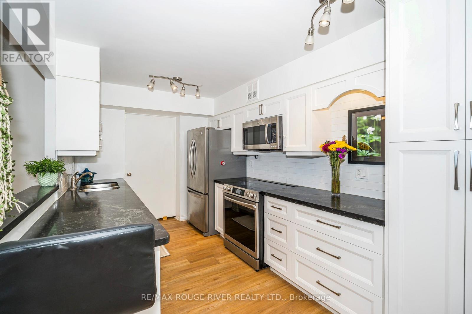 1115 - 1890 Valley Farm Road, Pickering, Ontario  L1V 6B4 - Photo 11 - E12467308