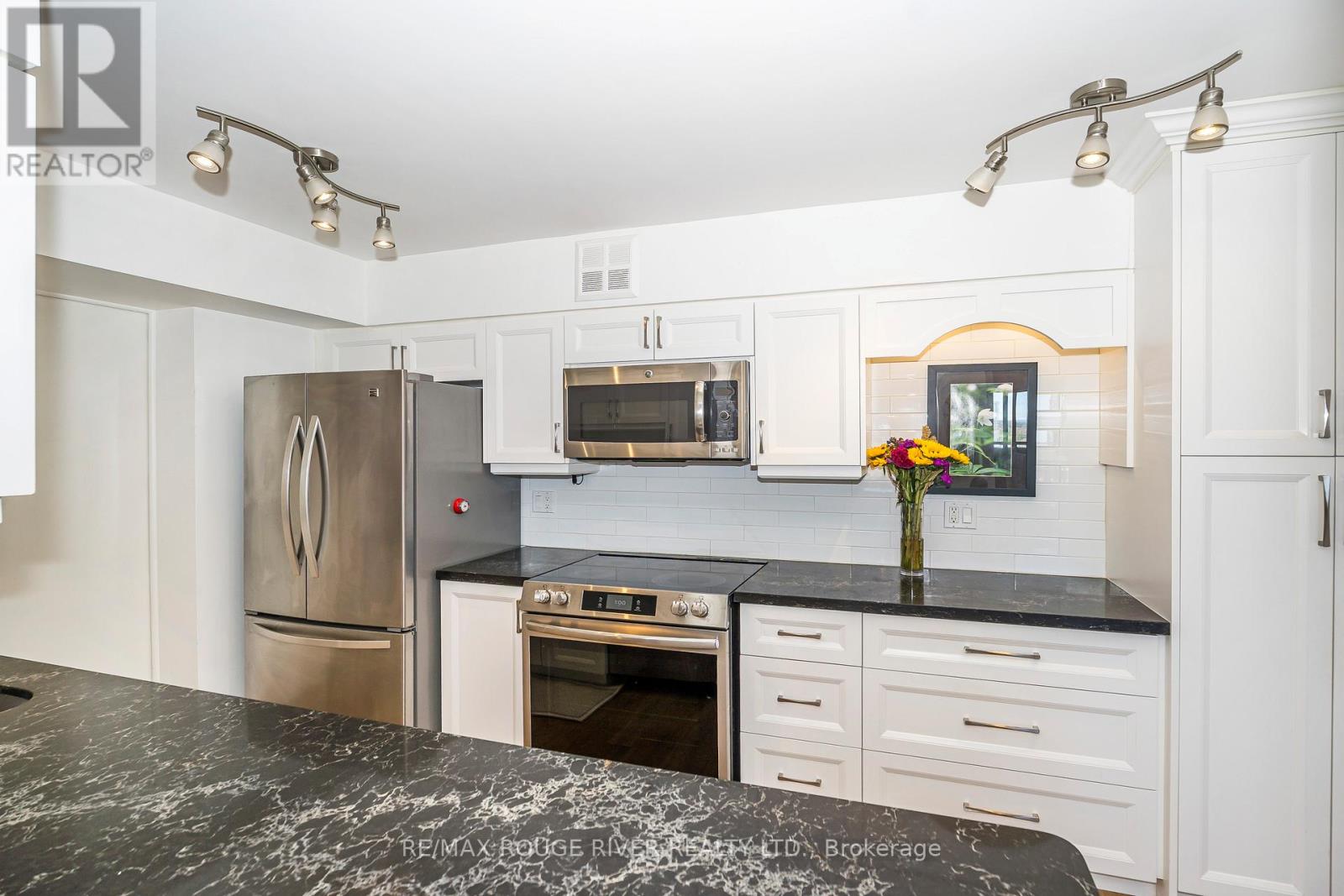 1115 - 1890 Valley Farm Road, Pickering, Ontario  L1V 6B4 - Photo 13 - E12467308