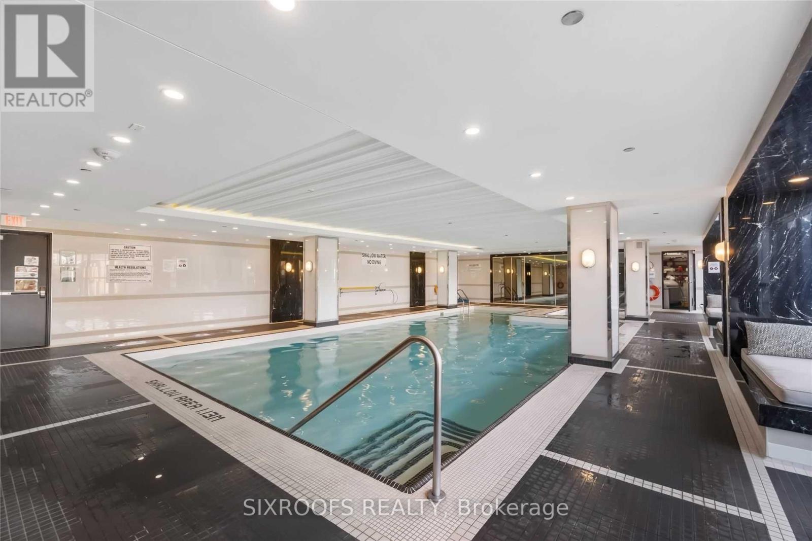 535 - 9471 Yonge Street, Richmond Hill, Ontario  L4C 1V4 - Photo 25 - N12467311