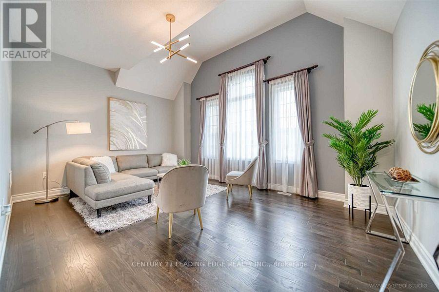 845 Langford Boulevard, Bradford West Gwillimbury (Bradford), Ontario  L3Z 2A4 - Photo 11 - N12467320