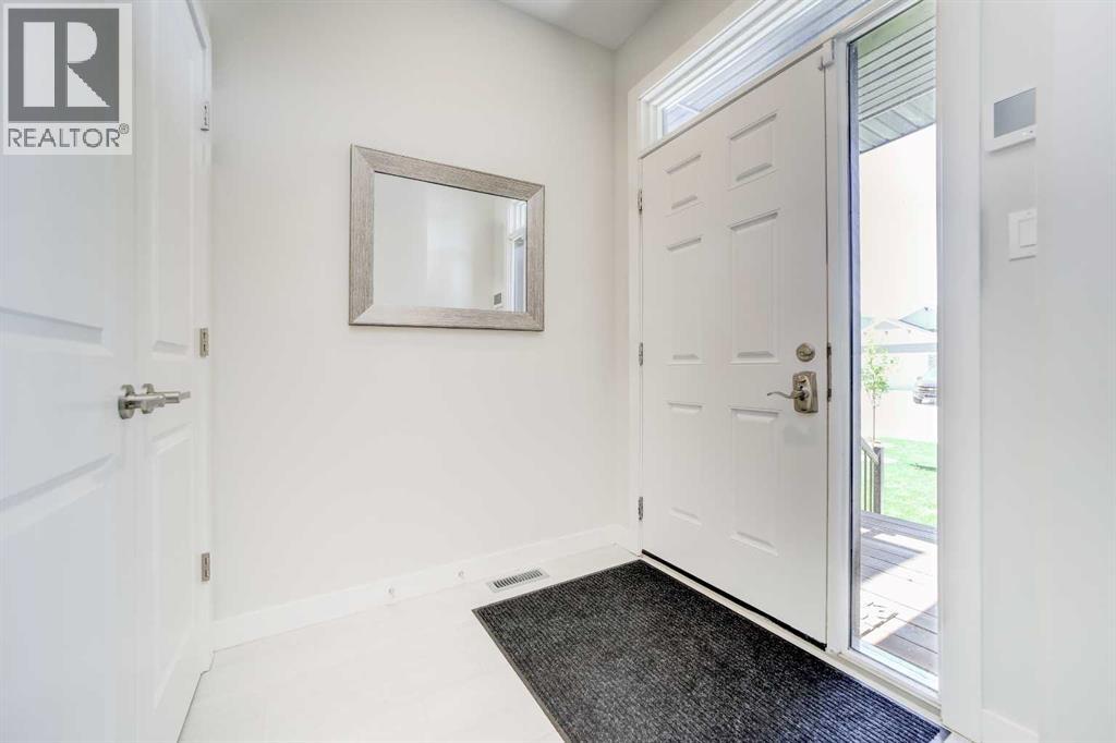 233 Agnes Short Place N, Lethbridge, Alberta  T1H 7G4 - Photo 3 - A2262999