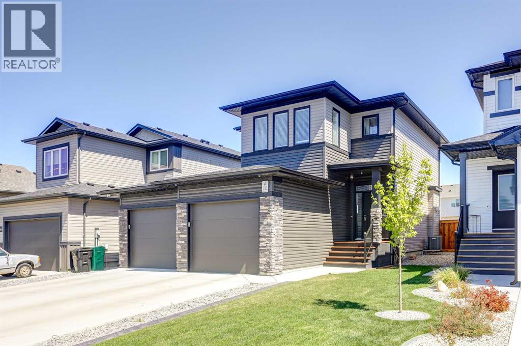 233 Agnes Short Place N, Lethbridge, Alberta  T1H 7G4 - Photo 2 - A2262999