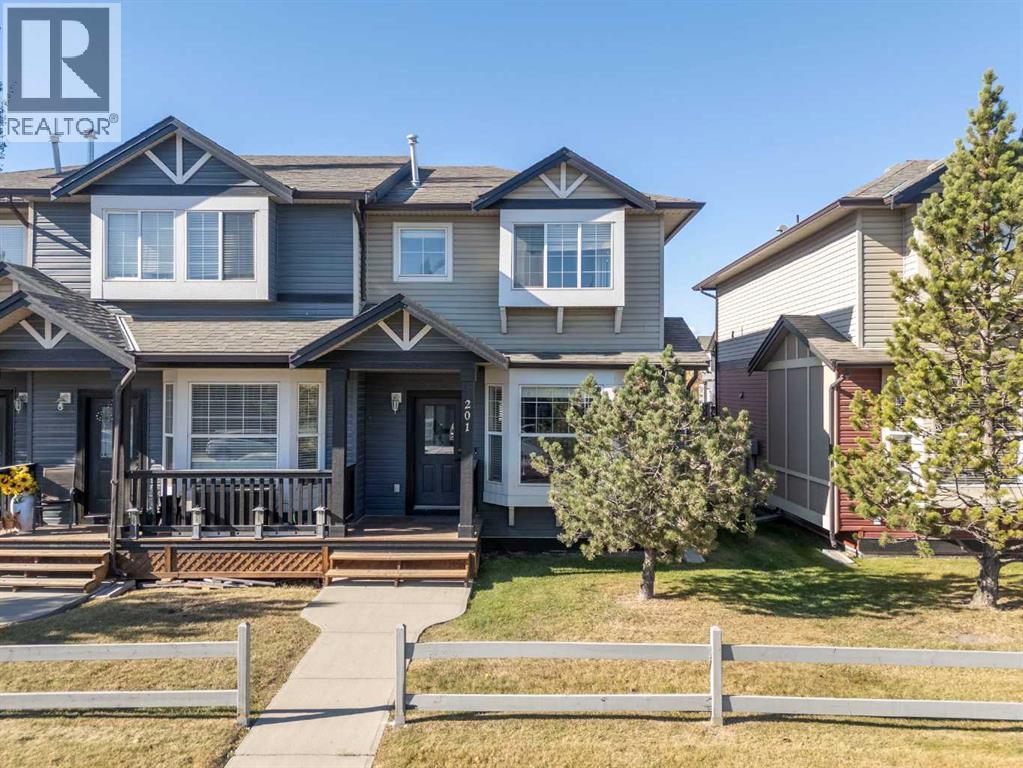 201, 2066 Luxstone Boulevard Sw, Airdrie, Alberta  T4B 0L1 - Photo 3 - A2263906