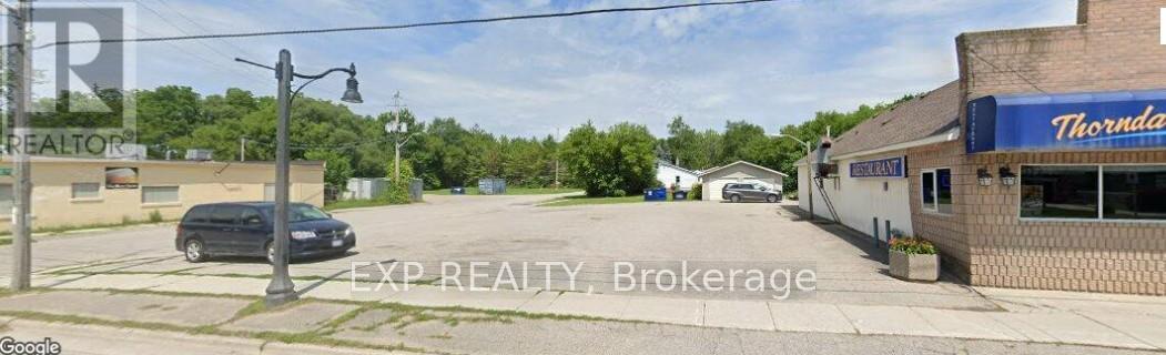 186 King Street, Thames Centre, Ontario  N0M 2P0 - Photo 2 - X12467339