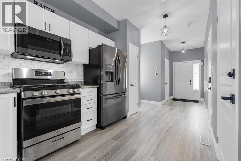 5084 Alyssa Drive Unit# 1, Beamsville, Ontario  L0R 1B2 - Photo 5 - 40779930