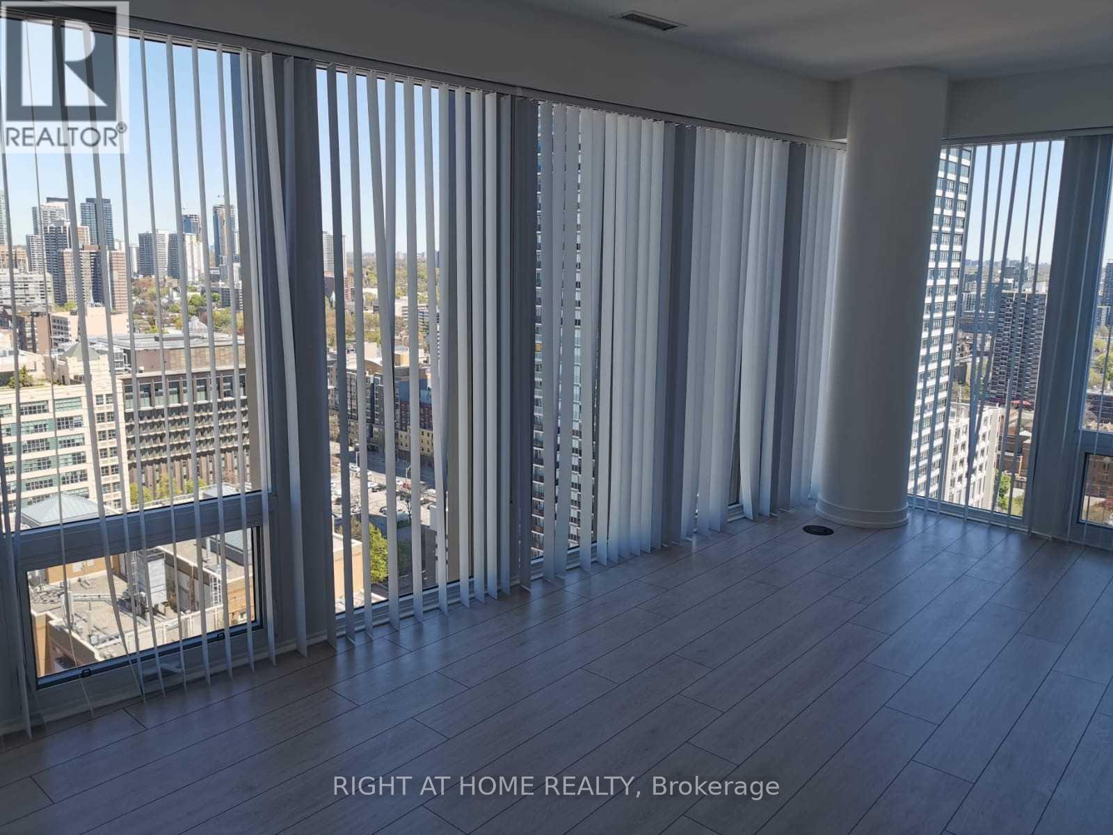 Ph211 - 60 Shuter Street, Toronto, Ontario  M5B 1A8 - Photo 4 - C12467333