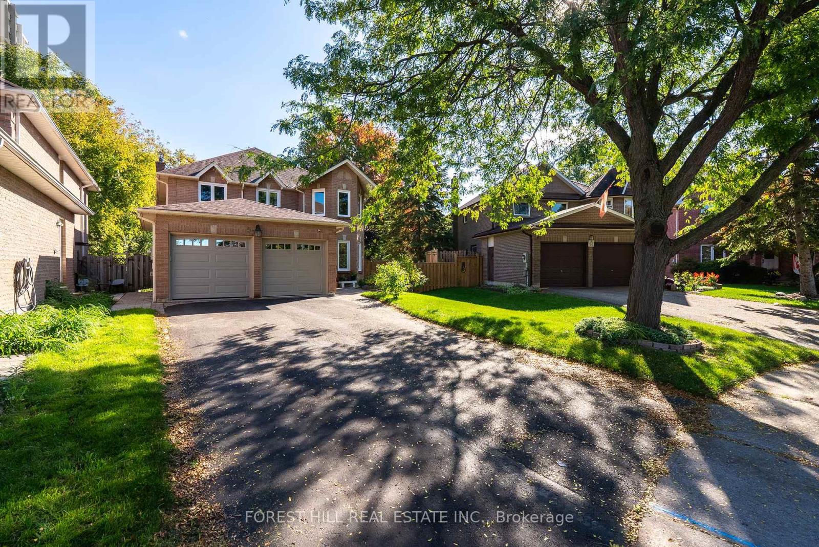 50 Bluebell Crescent, Whitby, Ontario  L1P 1K9 - Photo 2 - E12466679