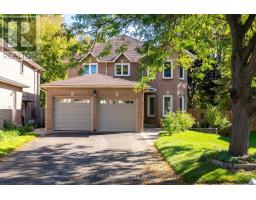 50 BLUEBELL CRESCENT, Whitby, Ontario