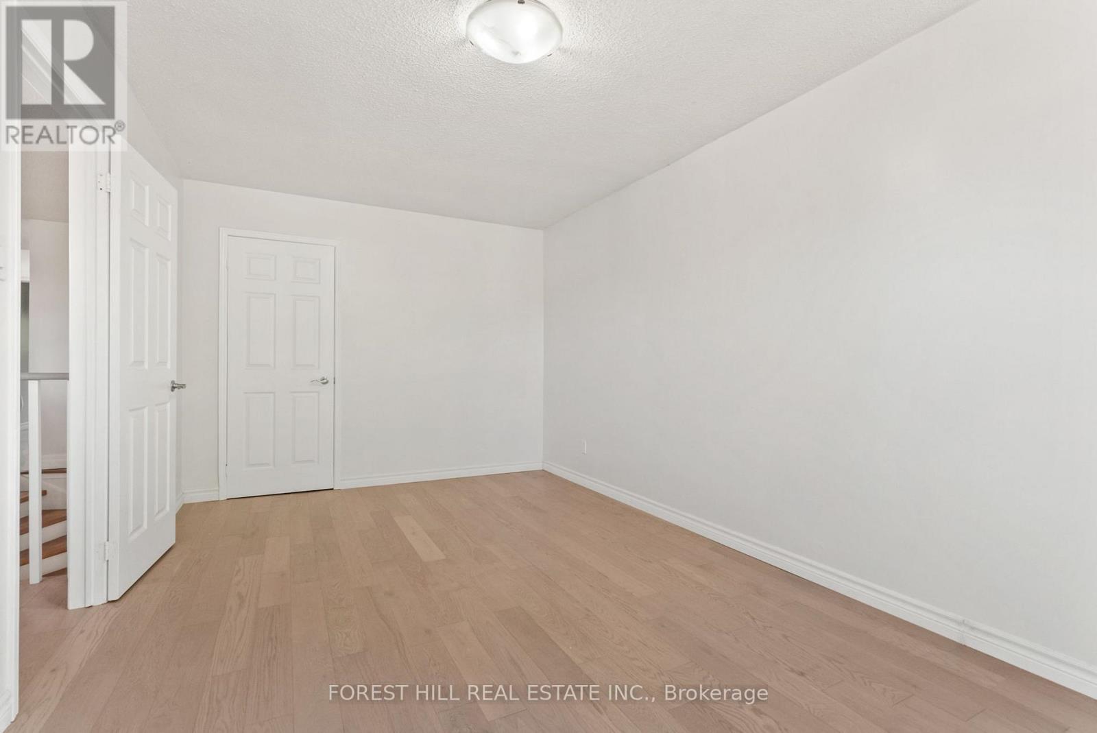 50 Bluebell Crescent, Whitby, Ontario  L1P 1K9 - Photo 27 - E12466679