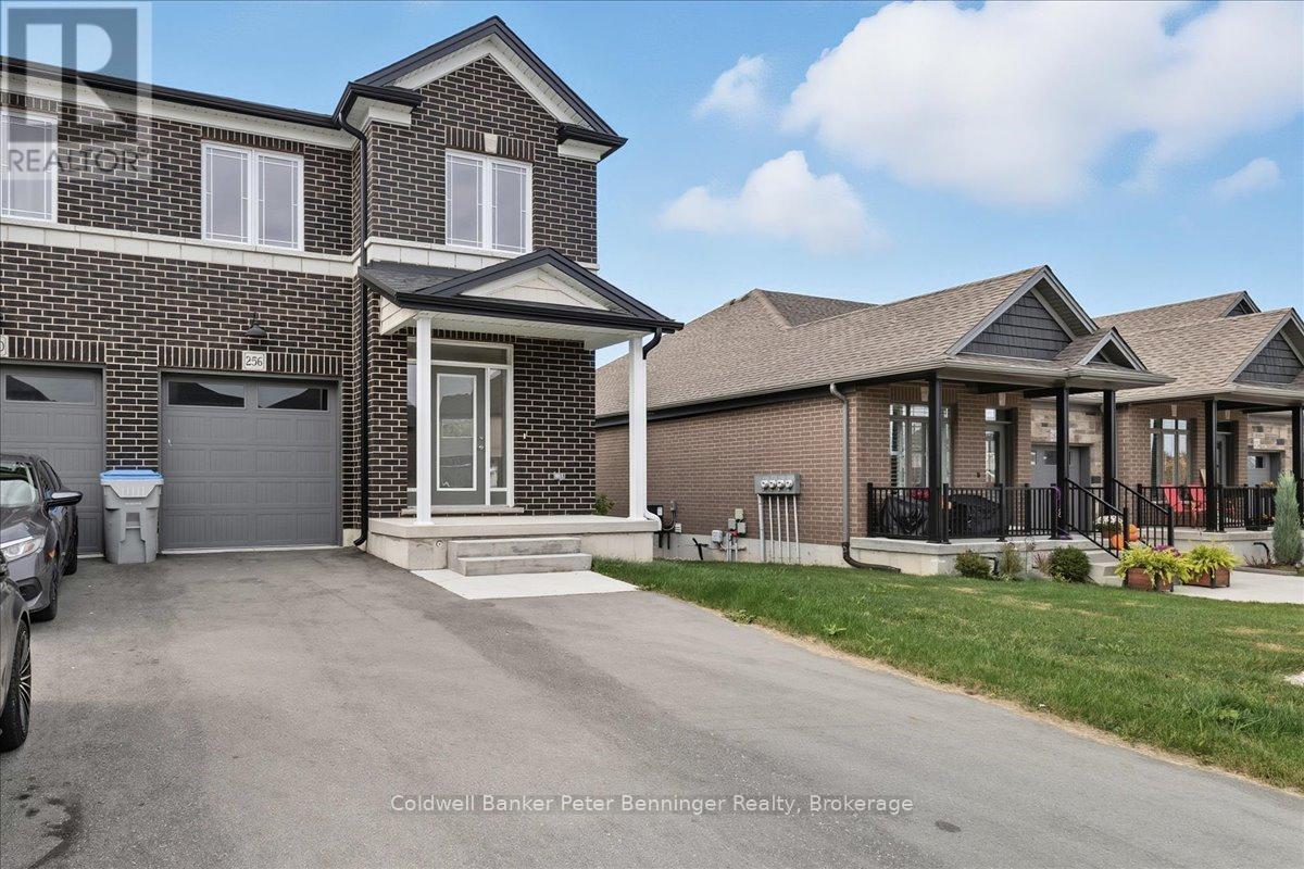 256 KEESO LANE, North Perth, Ontario