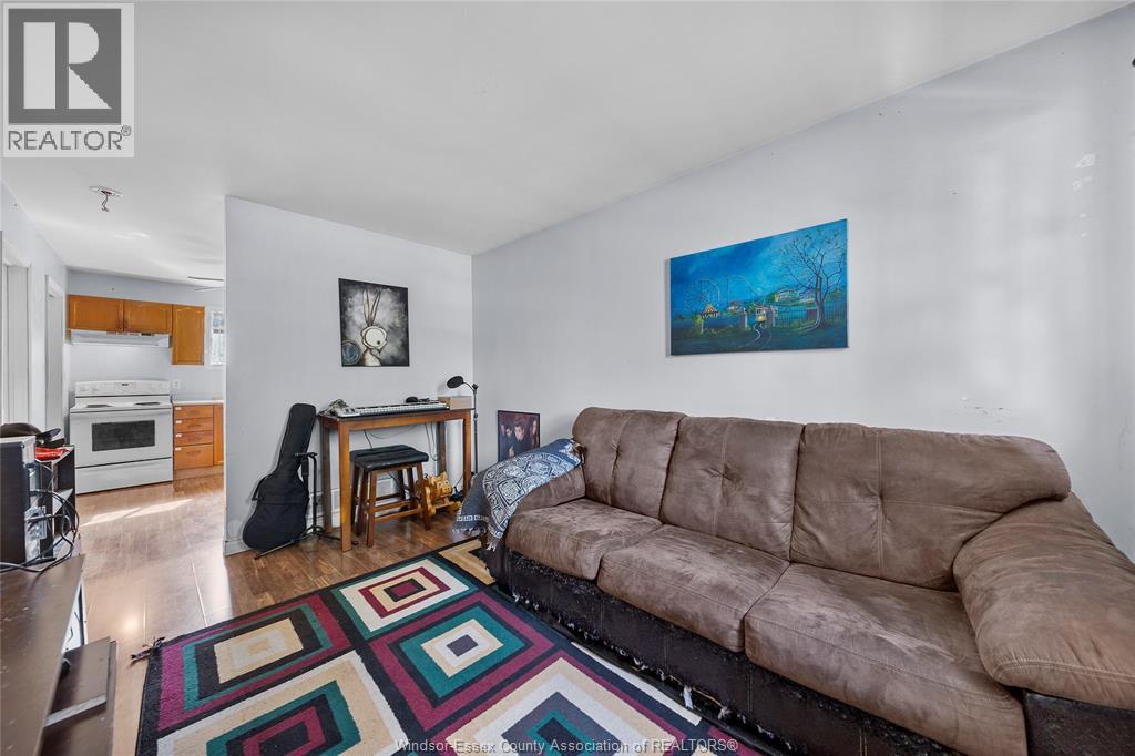 1670 York Street W, Windsor, Ontario  N8X 1G5 - Photo 3 - 25026211