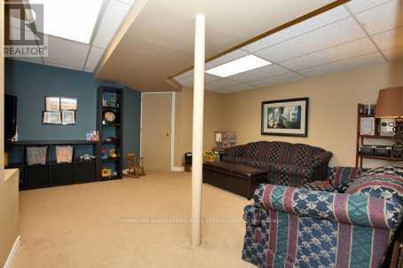 6119 Clover Ridge Crescent, Mississauga, Ontario  L5N 7B2 - Photo 8 - W12467323