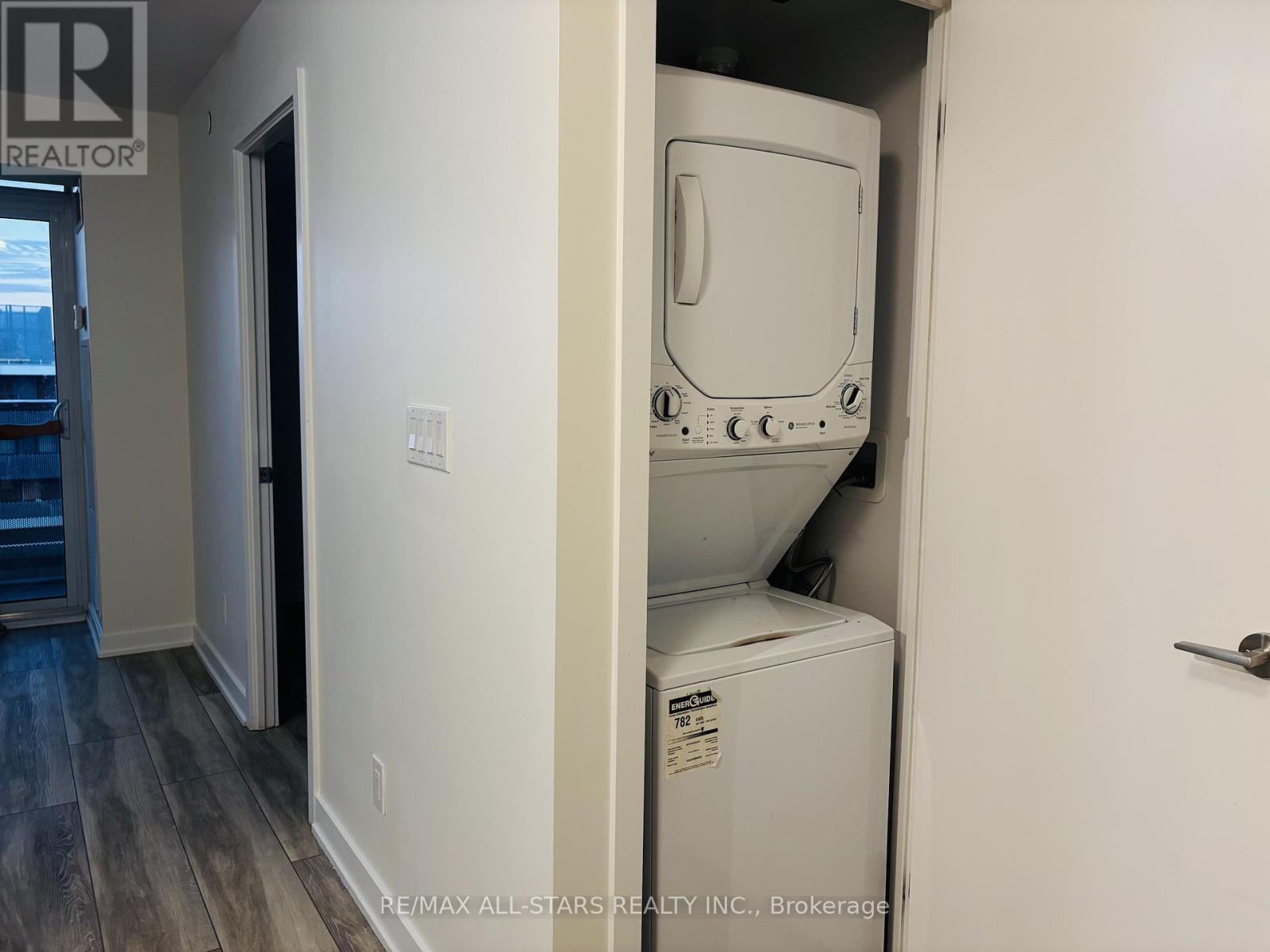 802 - 160 Flemington Road, Toronto, Ontario  M6A 2N9 - Photo 12 - W12467329
