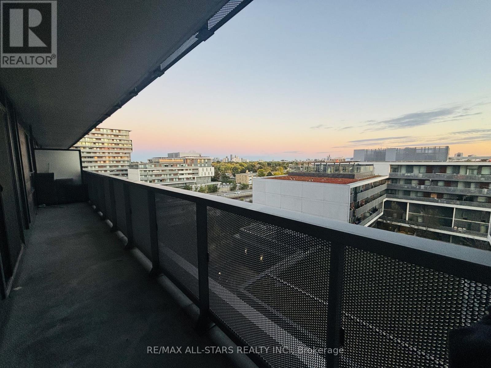 802 - 160 Flemington Road, Toronto, Ontario  M6A 2N9 - Photo 16 - W12467329