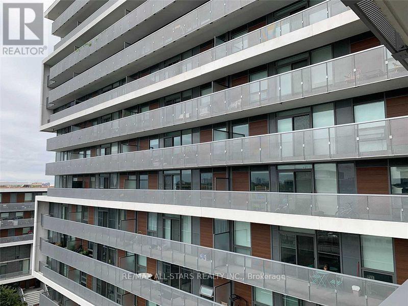 802 - 160 Flemington Road, Toronto, Ontario  M6A 2N9 - Photo 4 - W12467329