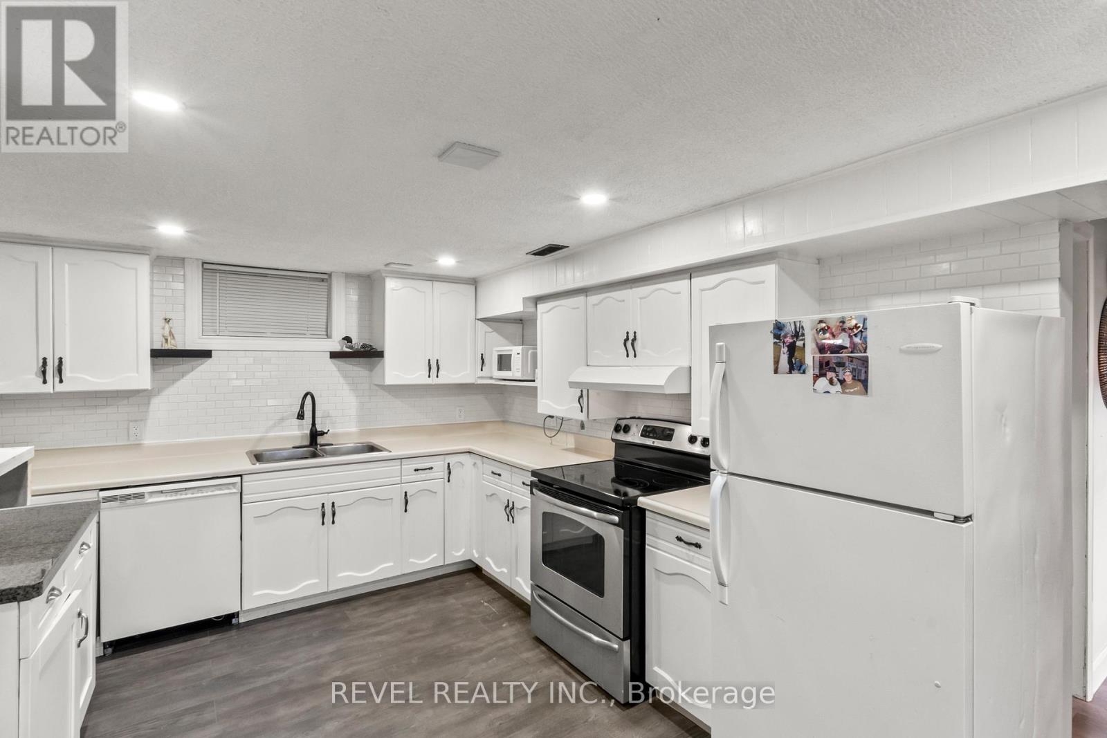 441 Crestwood Dr Drive N, Oshawa, Ontario  L1G 2R4 - Photo 19 - E12467358