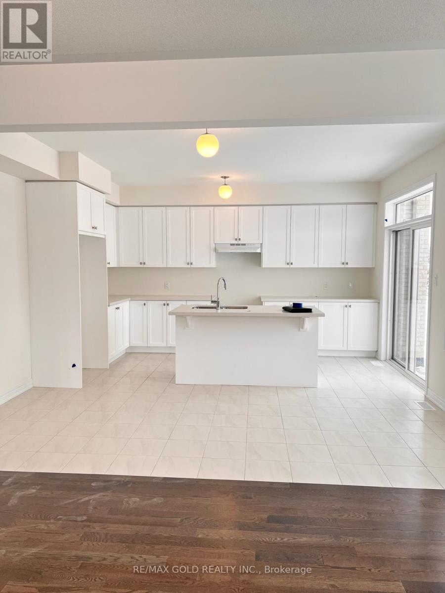 687 Anishinaabe Drive, Shelburne, Ontario  L6V 3Y5 - Photo 13 - X12467332