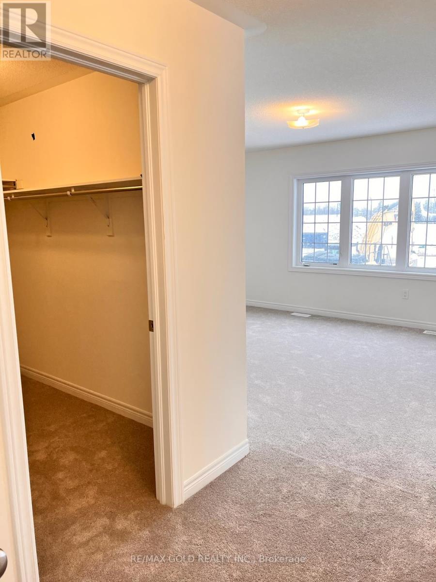 687 Anishinaabe Drive, Shelburne, Ontario  L6V 3Y5 - Photo 8 - X12467332