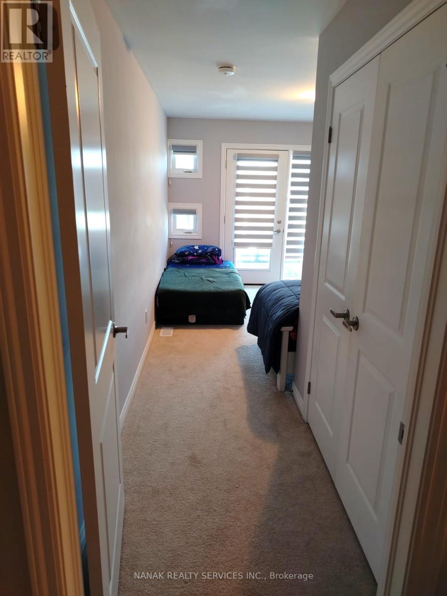 51 - 5672 Dorchester Road, Niagara Falls, Ontario  L2G 4Y8 - Photo 7 - X12467334