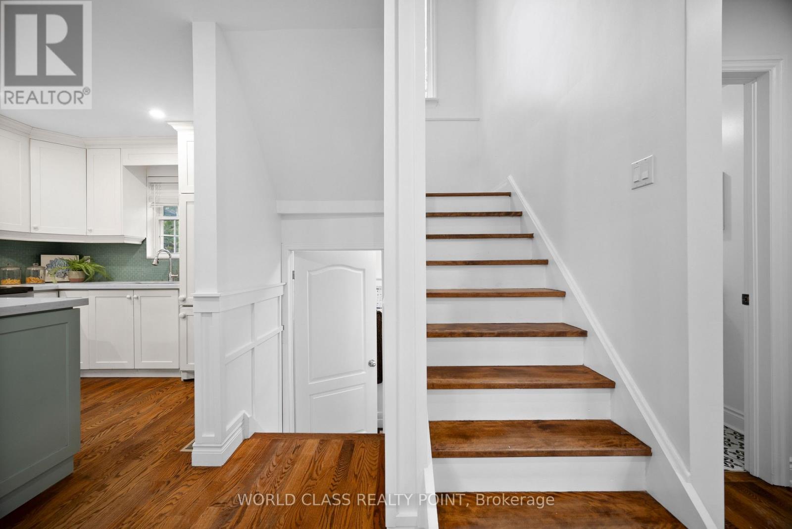 118 Anndale Drive, Toronto, Ontario  M2N 2X5 - Photo 18 - C12467353