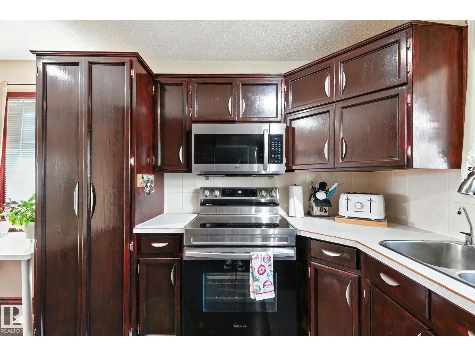 11716 148 Av Nw, Edmonton, Alberta  T5X 1B6 - Photo 13 - E4457077