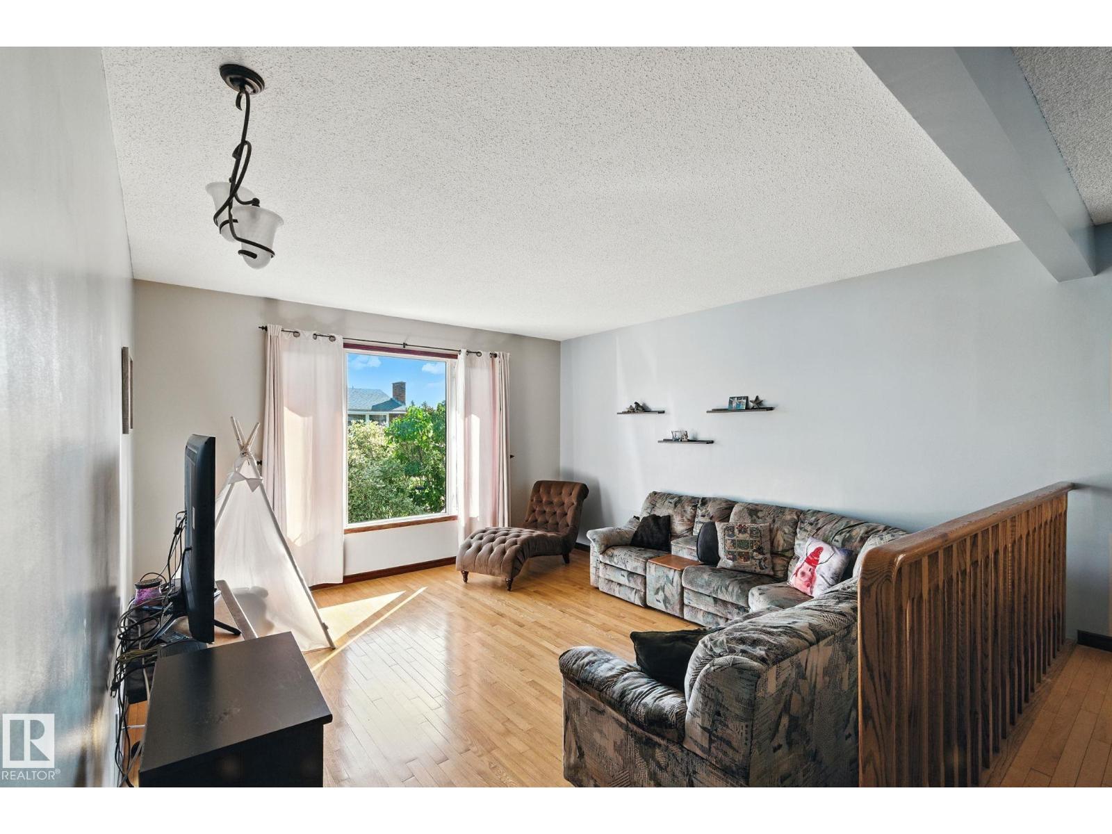 11716 148 Av Nw, Edmonton, Alberta  T5X 1B6 - Photo 5 - E4457077
