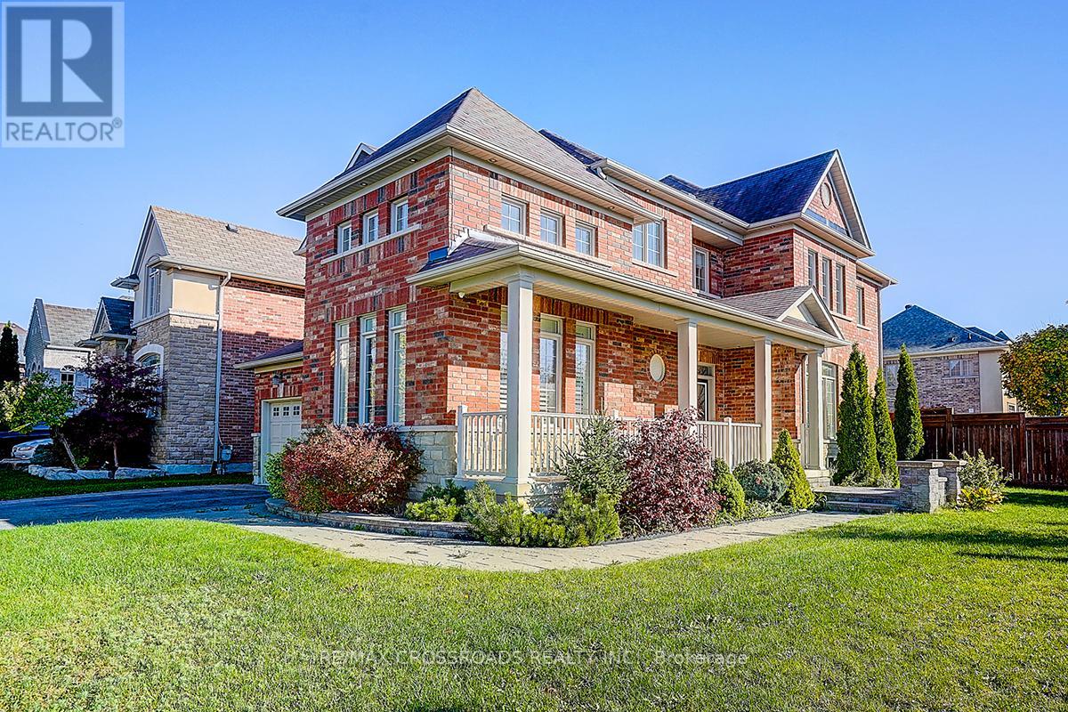 619 Fernbank Road, Newmarket, Ontario  L3X 3E4 - Photo 2 - N12467361