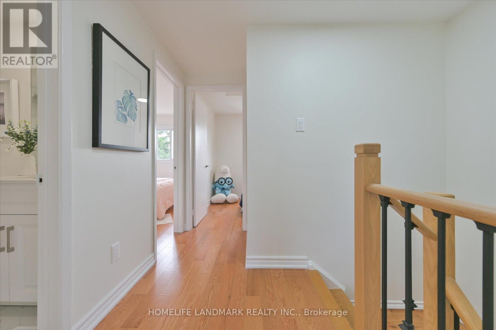 208 Woodhall Road, Markham, Ontario  L3S 1N3 - Photo 16 - N12467366