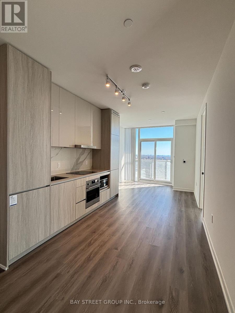 4612 - 28 Interchange Way, Vaughan, Ontario  L4K 0P8 - Photo 16 - N12467368